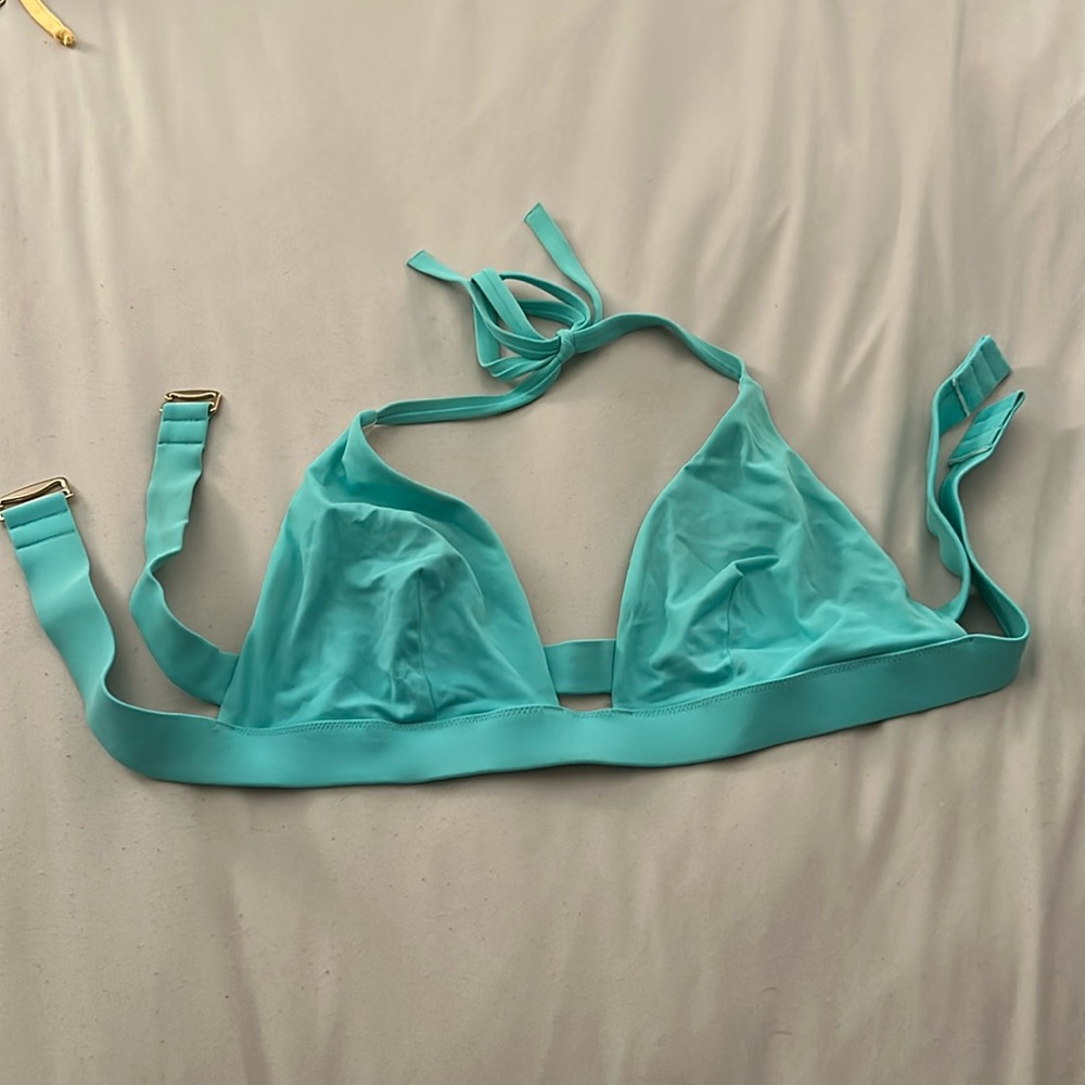 Victoria’s Secret bikini top